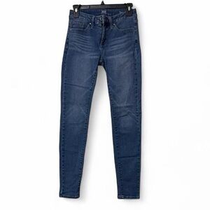 a.n.a Women’s Skinny Jeans Size 2
